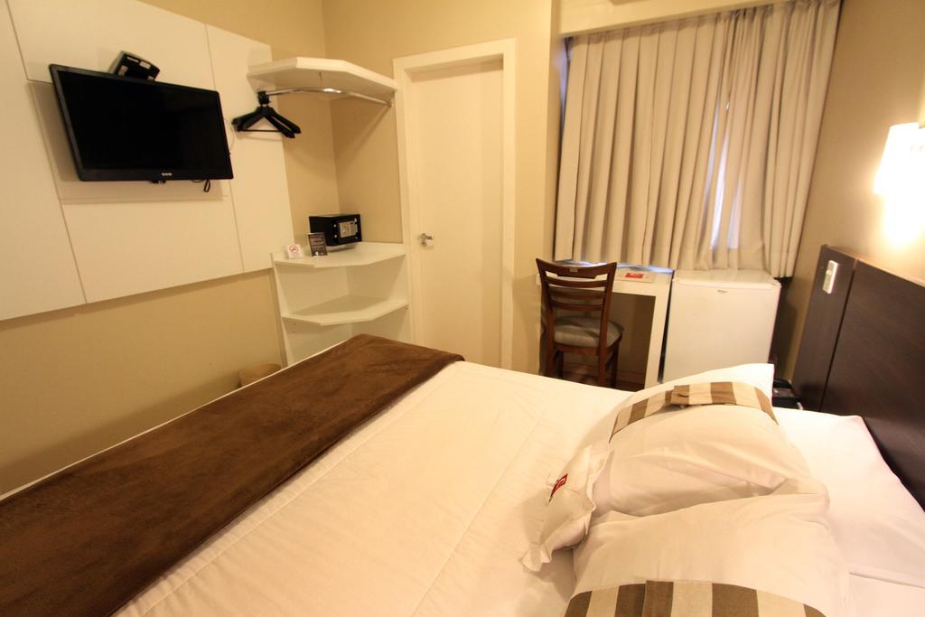 Hotel Curi Executive Пелотас Стая снимка